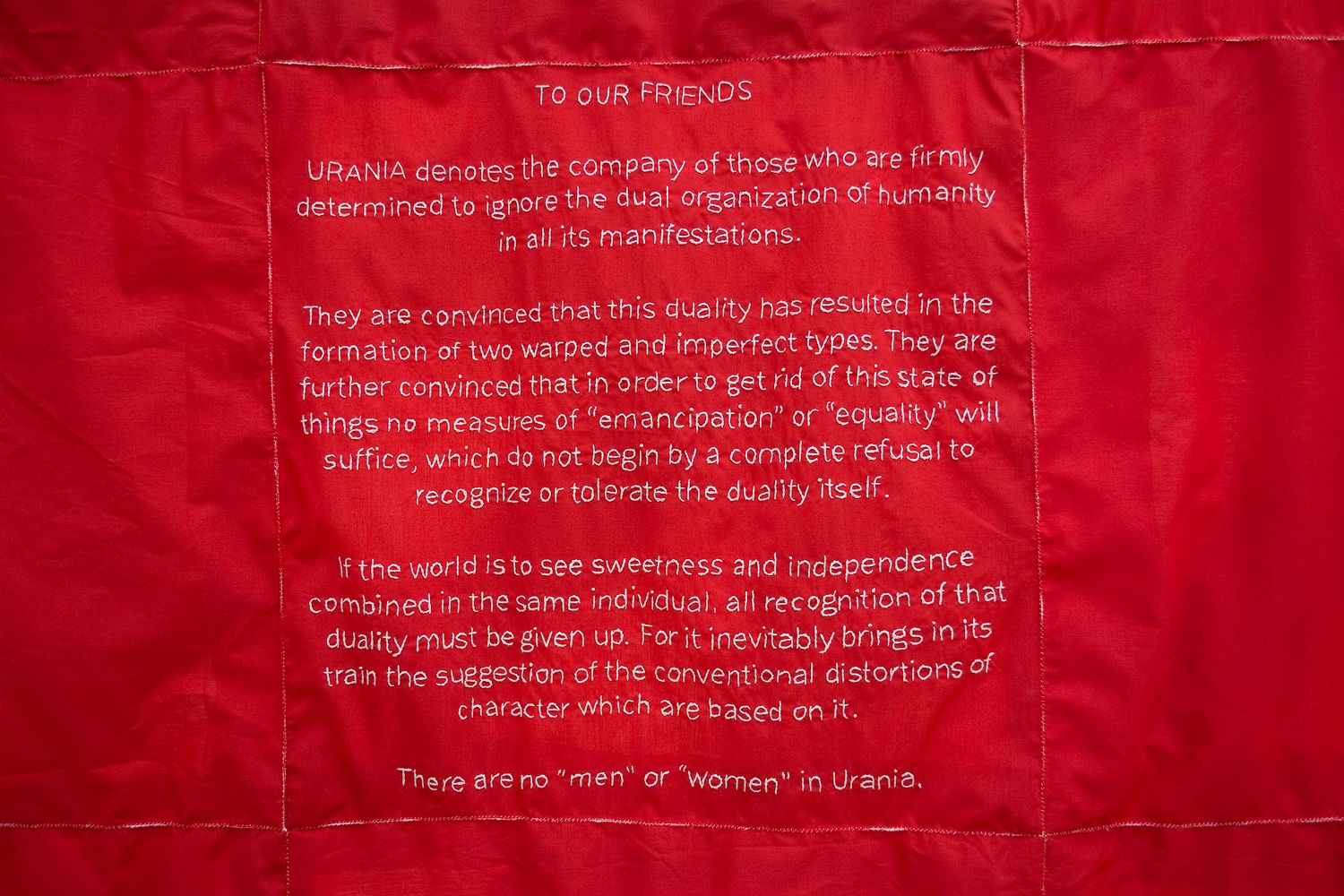 Olivia Plender, Many Maids Make Much Noise, Exhibition view at ar/ge kunst Bolzano, Foto aneres,2015