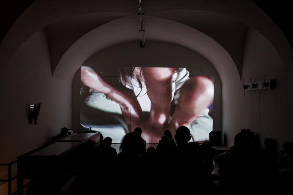 -lalia, Dorota Gawęda and Eglė Kulbokaitė, Photo Tiberio Sorvillo, ©ar/ge kunst, 2022.