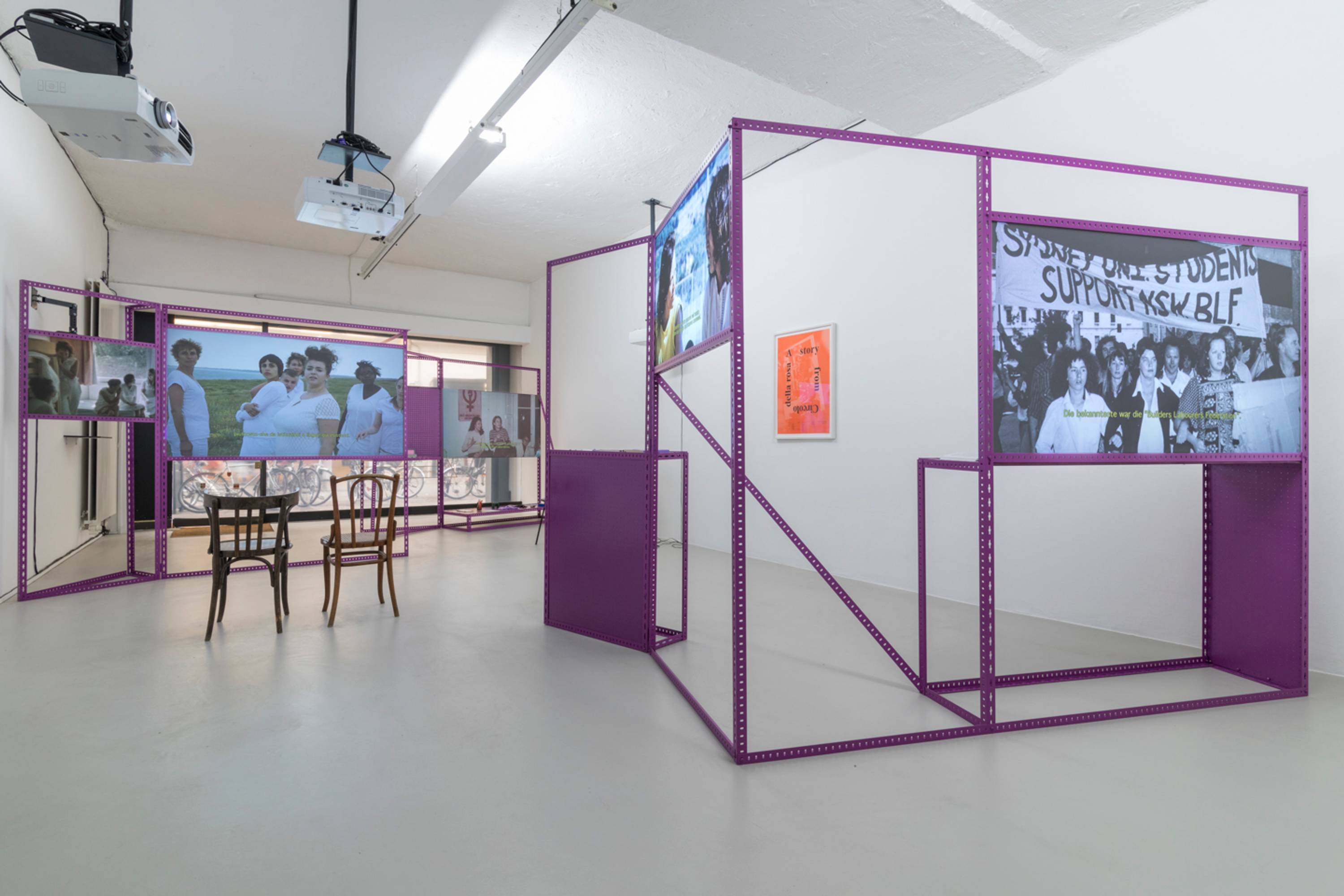 Alex Martinis Roe, To Become Two, installation of the exhibition at ar/ge kunst, ©ar/ge kunst, Bolzano, Foto Tiberio Sorvillo, 2017