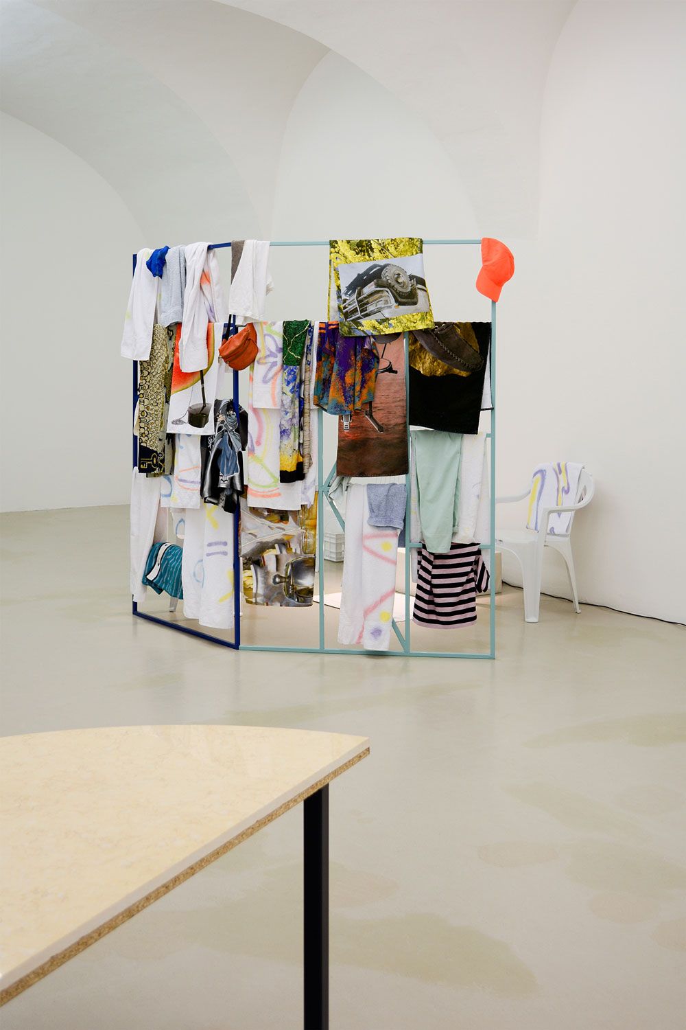 Bassin ouvert, Clémence Seilles, Installation view, photo by aneres