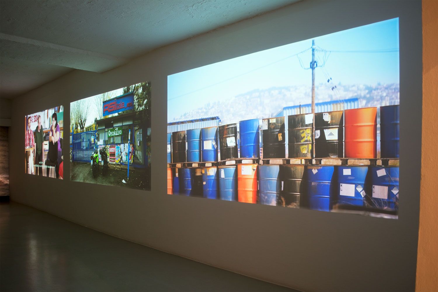 Oliver Ressler, Everything Under Control, Installation view, photo by aneres, 2016