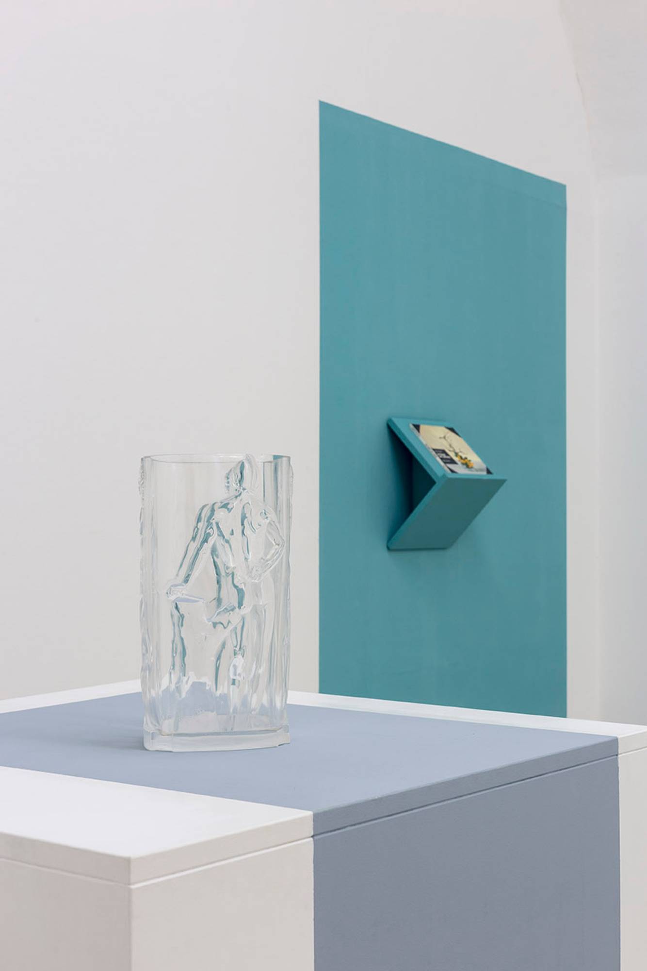 Oliver Laric, Vase, Polyurethane, 2015, courtesy of the artist. Photo Guadagnini ©argekunst