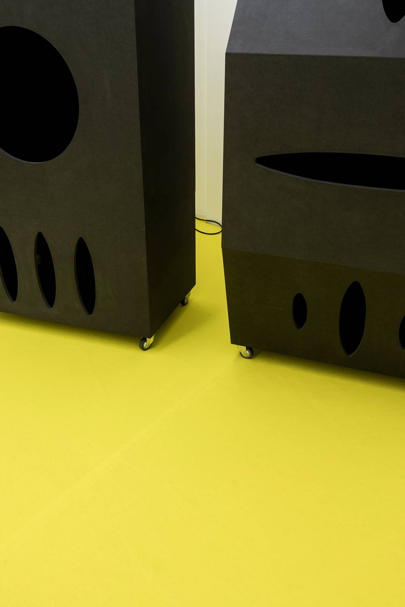 Temporary Lovers, Parasite 2.0, Installation View, photo Tiberio Sorvillo ©ar/ge kunst