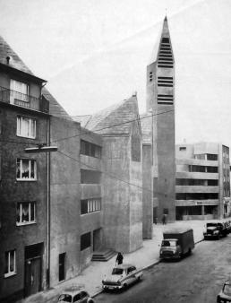 Andreas Bunte, Welt vor der Schwelle/World at the Threshold, still, 2012