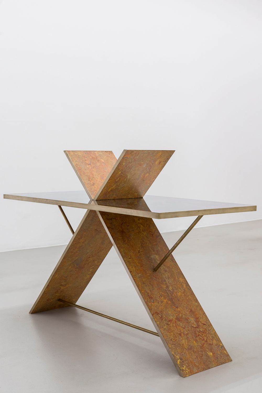 Slavs and Tatars, Stillbruch (Noblesse Oblige), 2018, Installation view; ©ar/ge kunst, photo by Tiberio Servillo, 2018; ; courtesy the artist, Kraupa-Tuskany Zeidler, Berlin