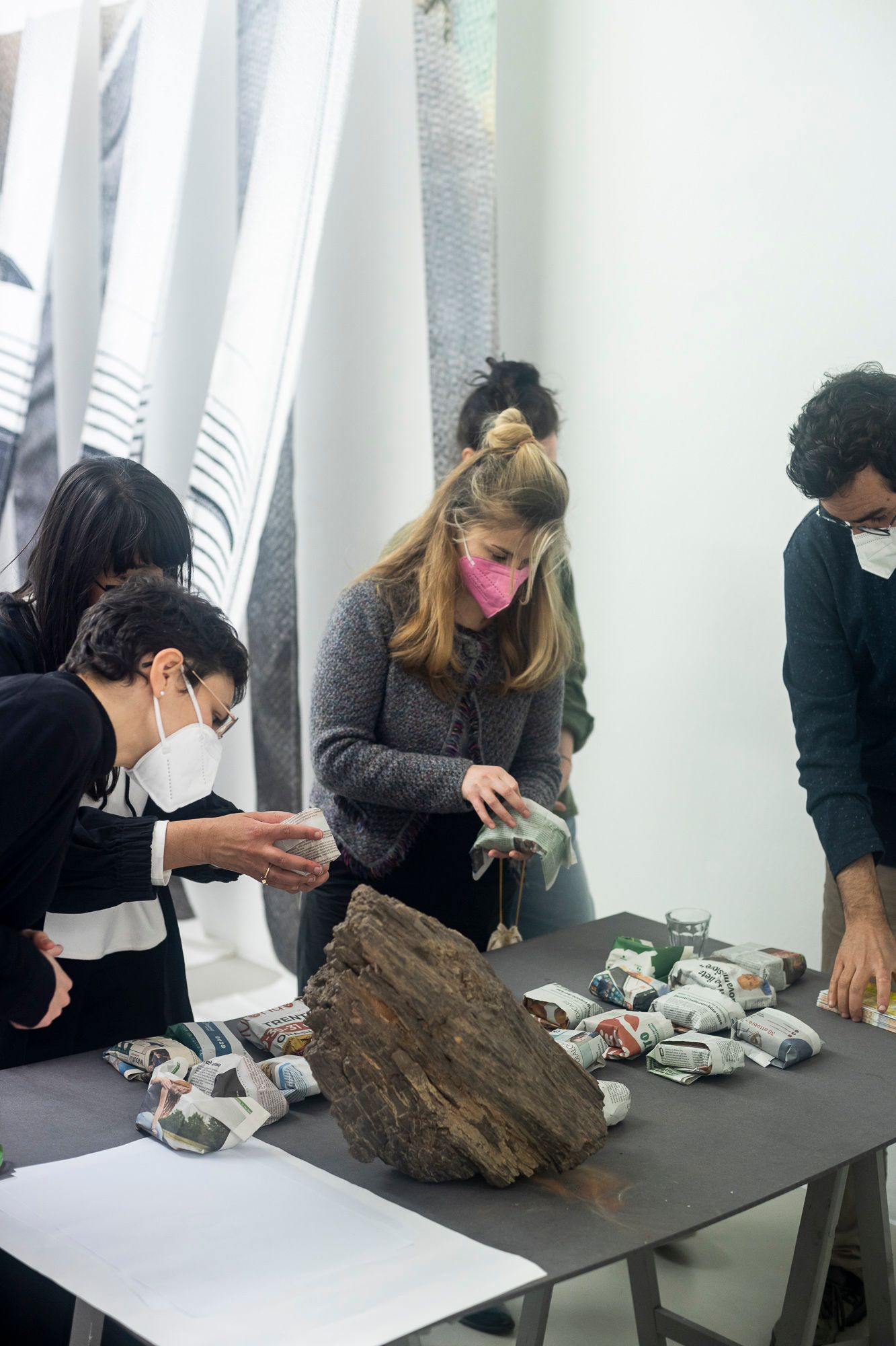 Savoir-Vivre workshop with Evelyn Kustatscher, curated by BAU, ©ar/ge kunst, photo Tiberio Sorvillo, 2021