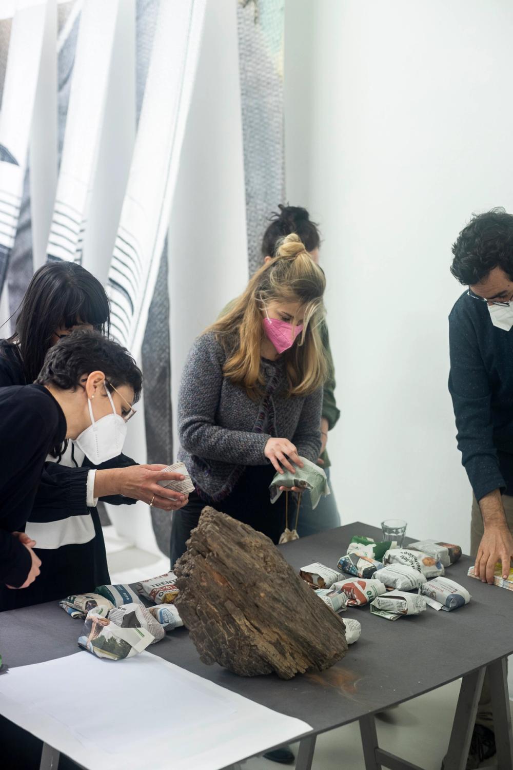 Savoir-Vivre workshop with Evelyn Kustatscher, curated by BAU, ©ar/ge kunst, photo Tiberio Sorvillo, 2021