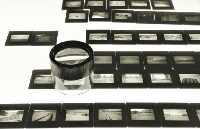 Installation view, Katarina Zdjelar,  Everything is Gonna Be, video, 2008 Courtesy the artist Foto: M. Pardatscher