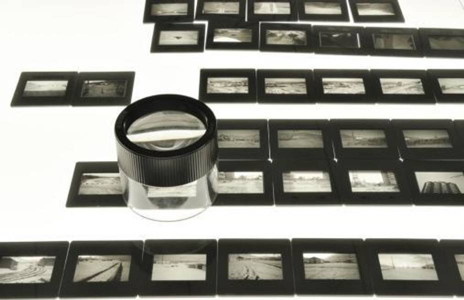 Installation view, Katarina Zdjelar, Everything is Gonna Be, video, 2008 Courtesy the artist Foto: M. Pardatscher