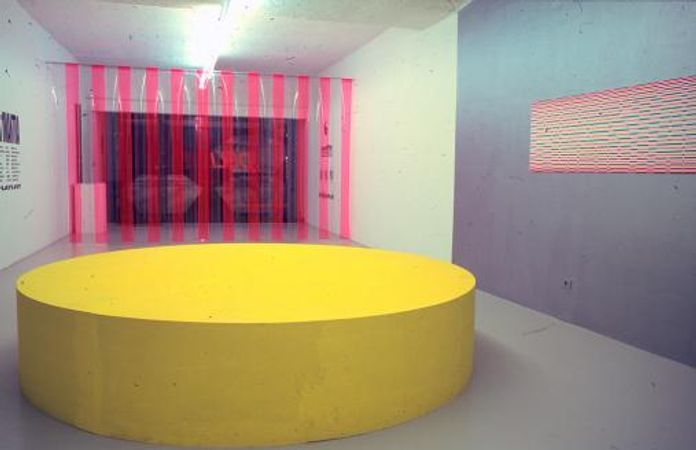 Exhibition view, capitalism and flight, 2001