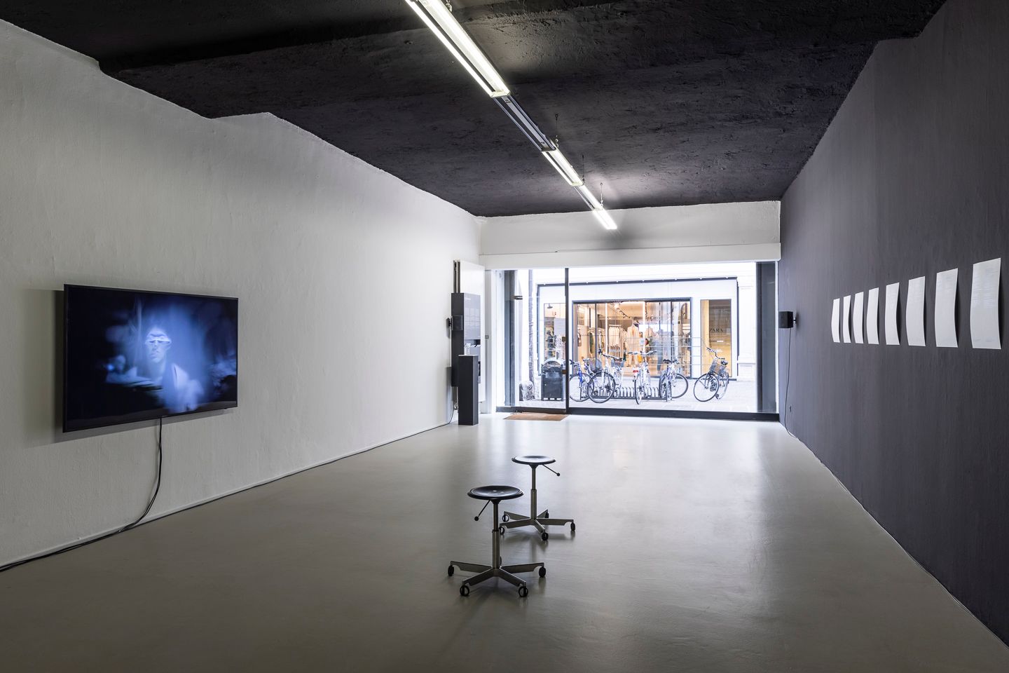 ©ar/ge kunst, Exhibition view, Ho Tzu Nyen, Foto Tiberio Sorvillo, 2019