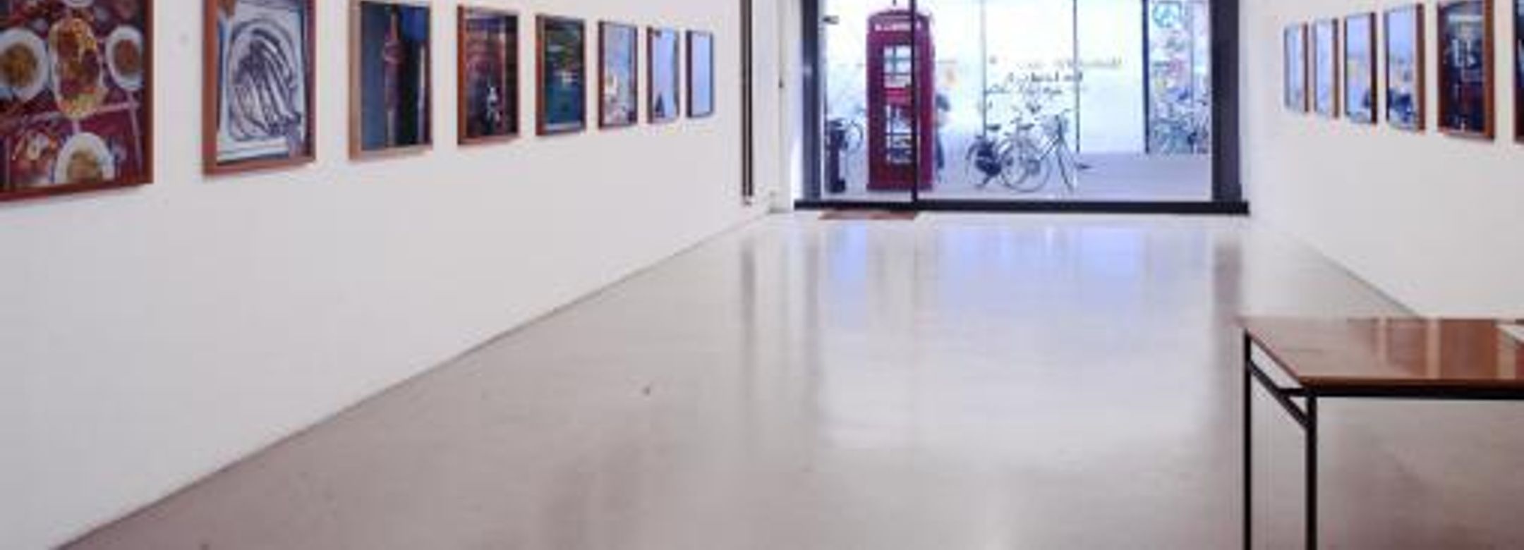 Exhibiton view, Das Land, 2002