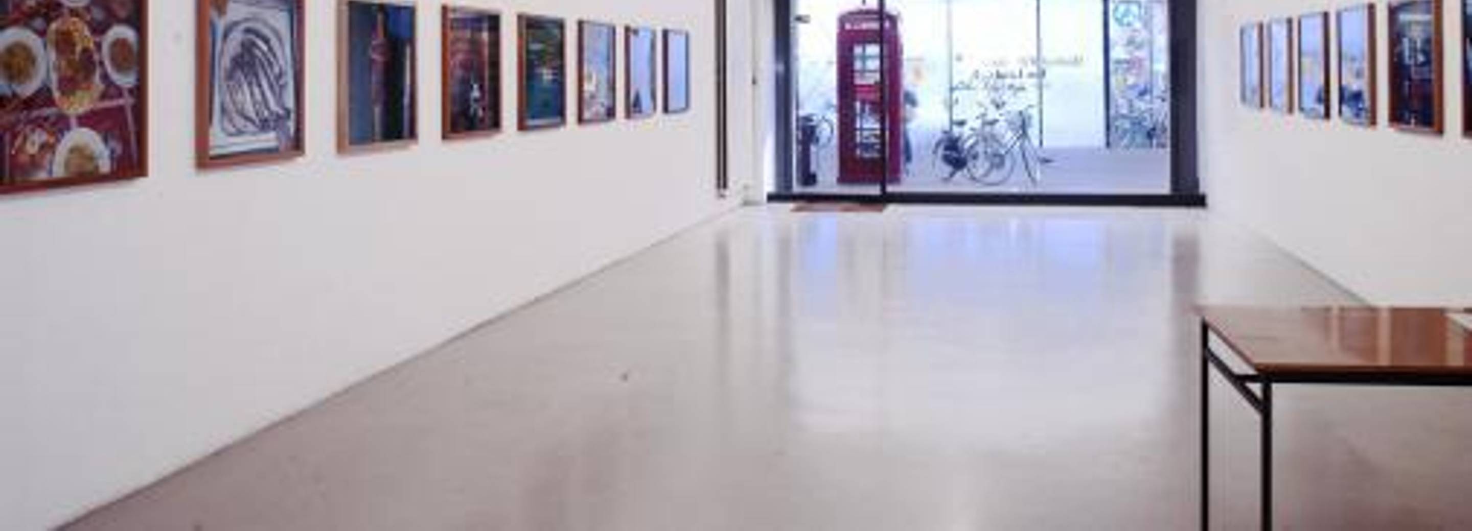 Exhibiton view, Das Land, 2002