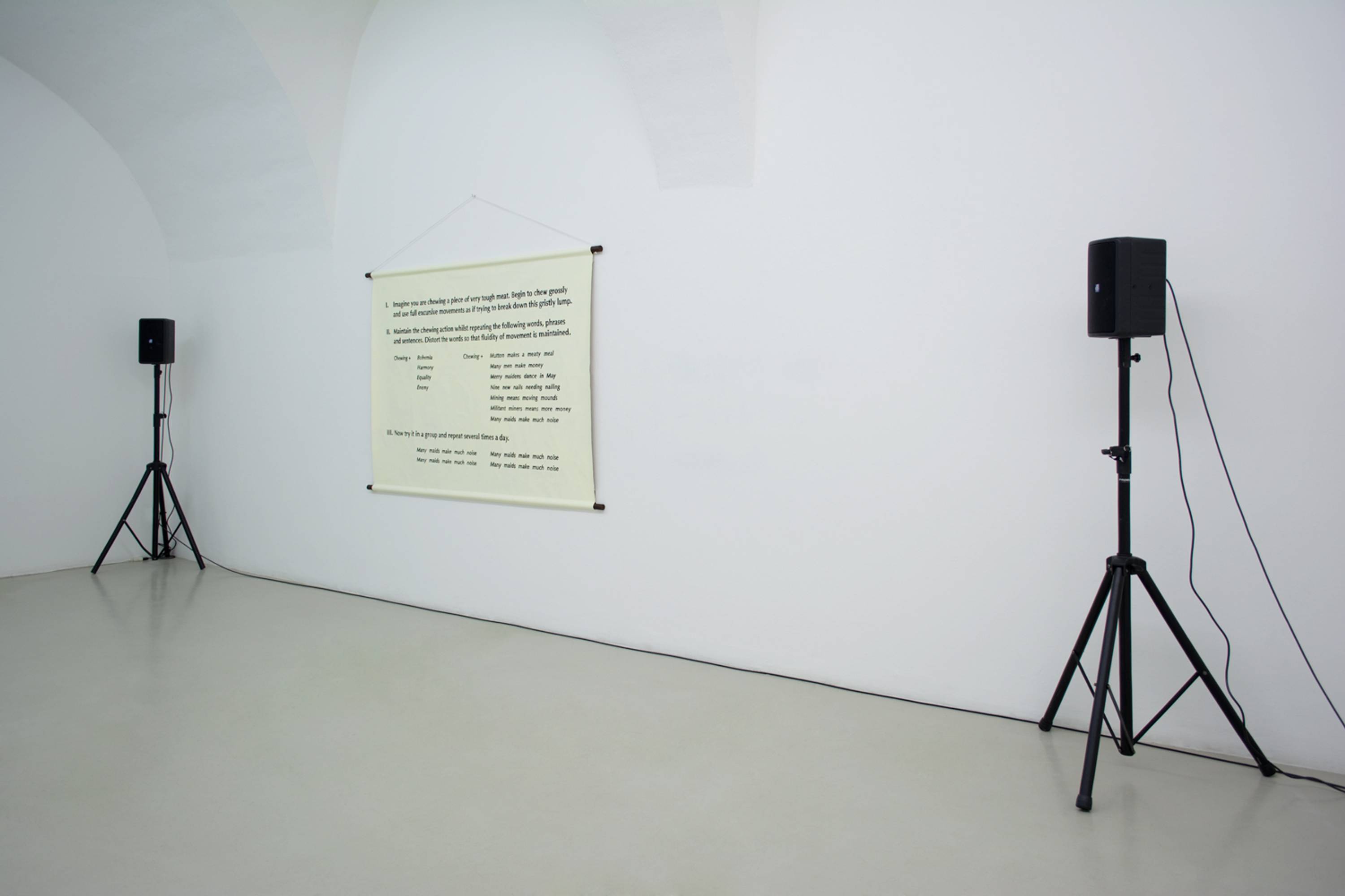 Olivia Plender, Many Maids Make Much Noise, Exhibition view at ar/ge kunst Bolzano, Foto aneres,2015