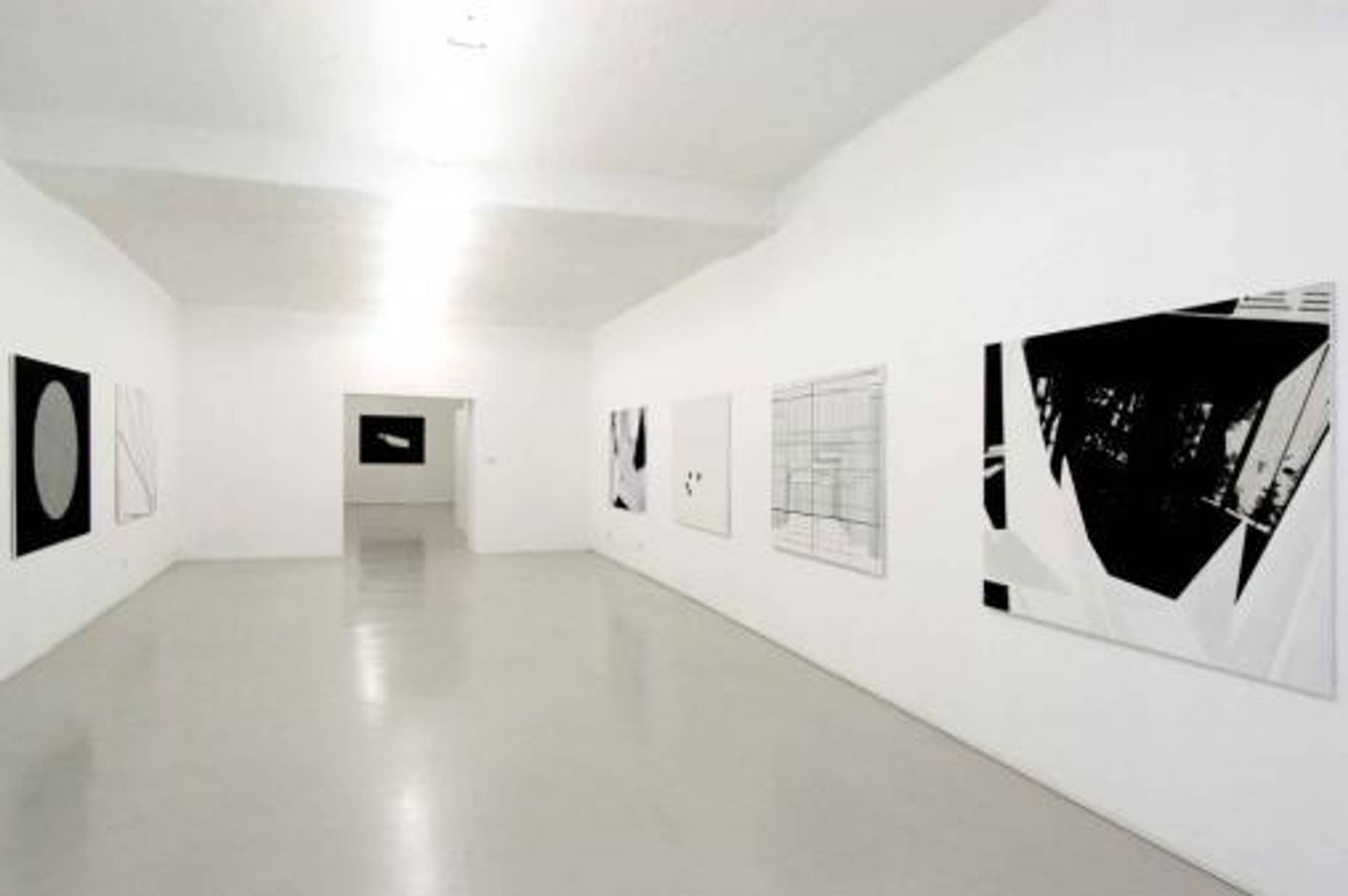 Exhibiton view, Martina Steckholzer, 2006