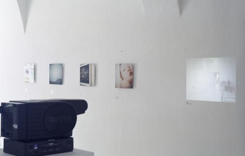 Exhibiton view, Peter Senoner, 2001