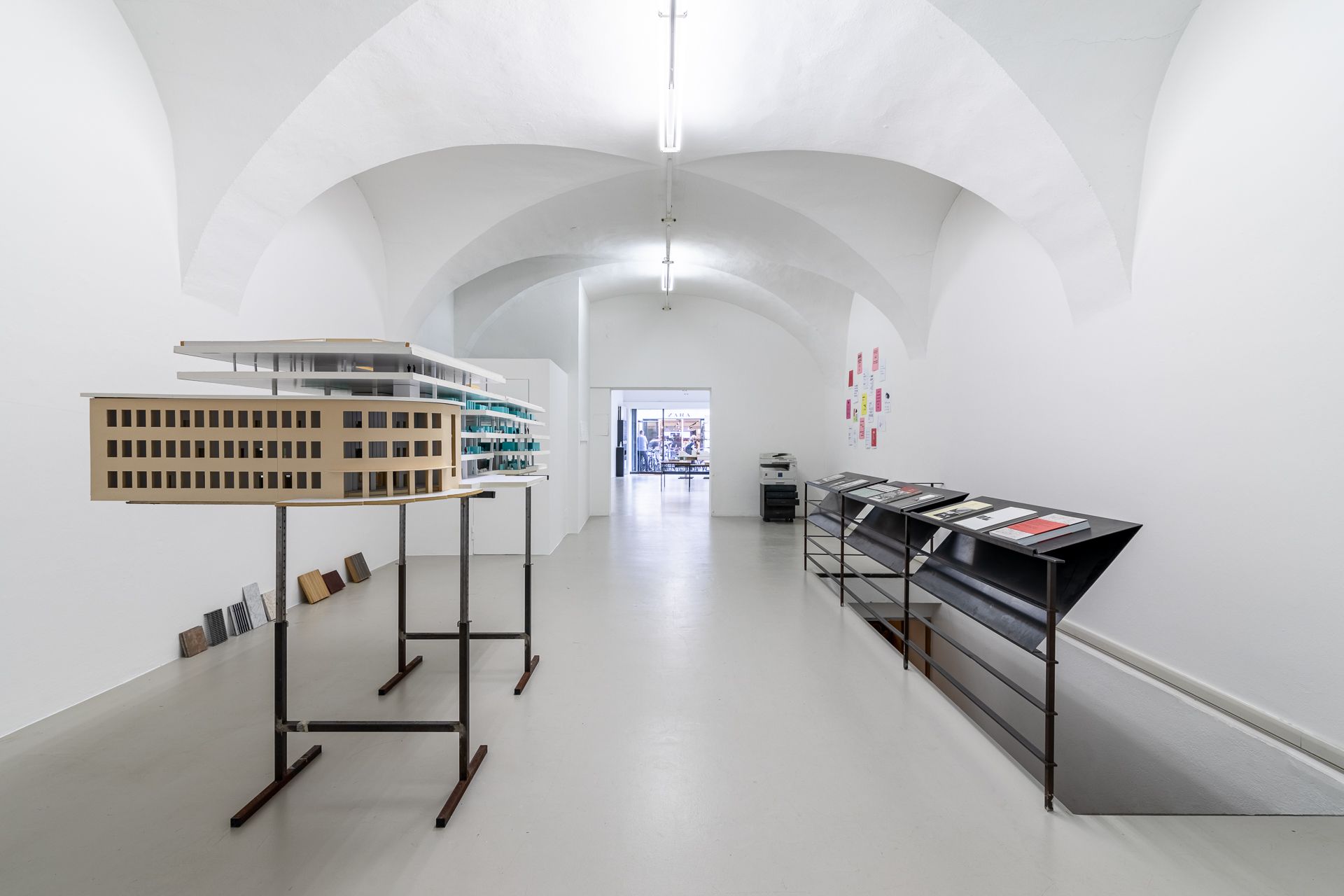 Christoph Mayr Fingerle, Architect, exhibition view, ©ar/ge kunst, photo Luca Guadagnini, 2021