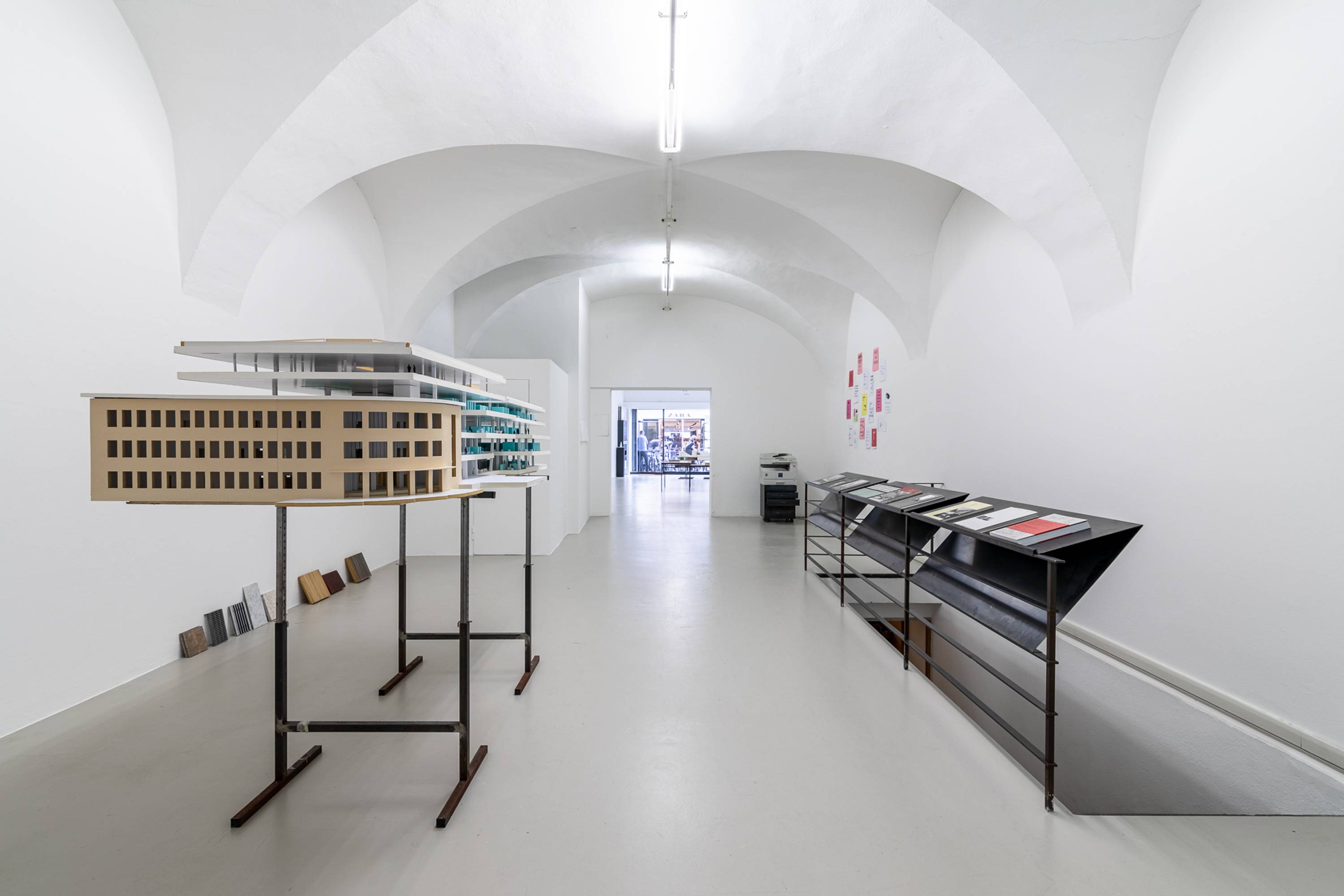 Christoph Mayr Fingerle, Architect, exhibition view, ©ar/ge kunst, photo Luca Guadagnini, 2021