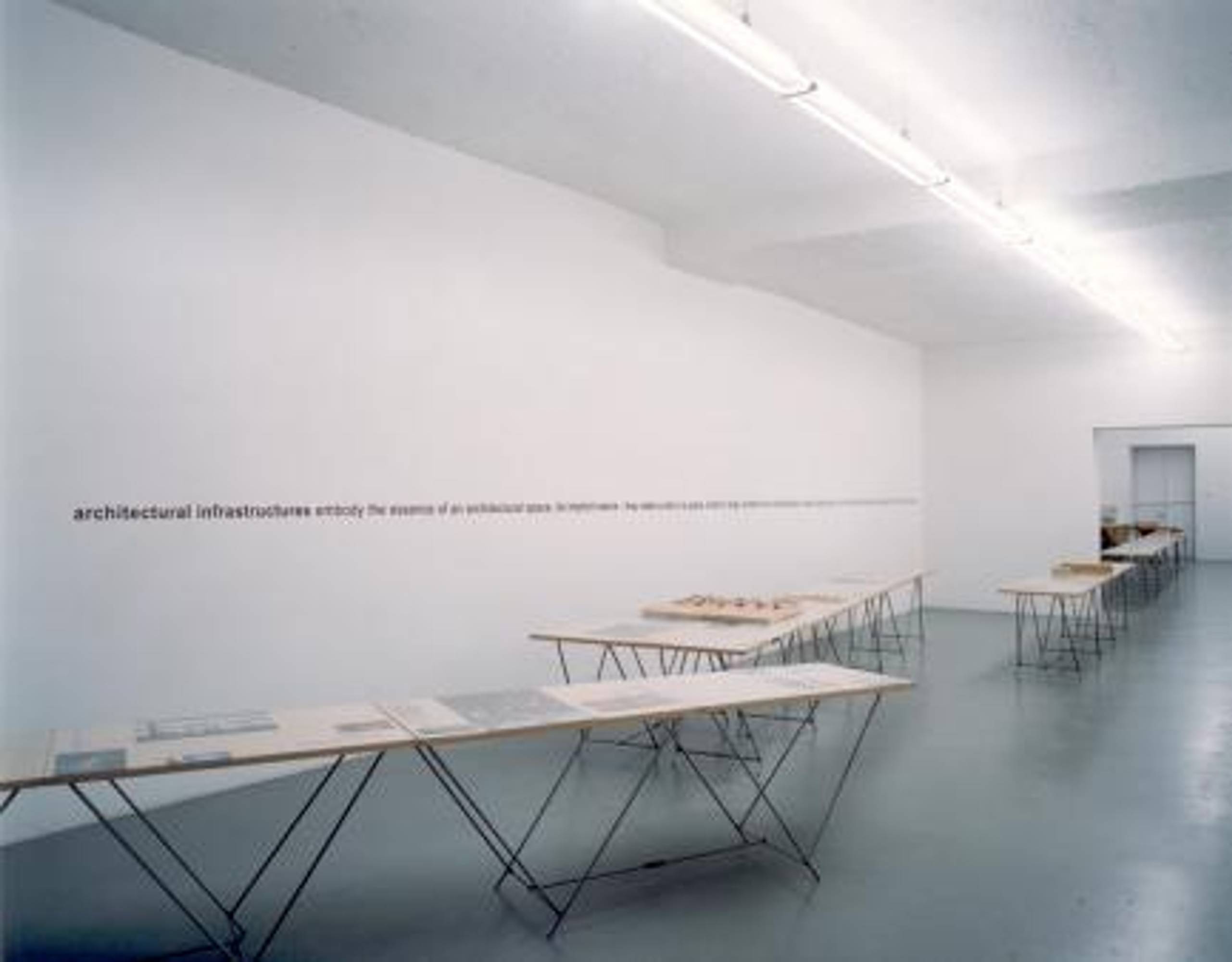 FuturoIn corsoPassato2014201320122011201020092001-20081987-2000Exhibition view, Outside-in, 2000Exhibition view, Outside-in, 2000Exhibition view, Outside-in, 2000