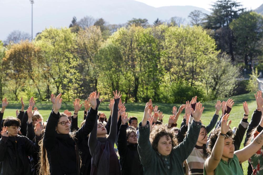 The Missing Forest by Poly Merchantia. The Scorched Earthly, A sit-in. © Tiberio Sorvillo