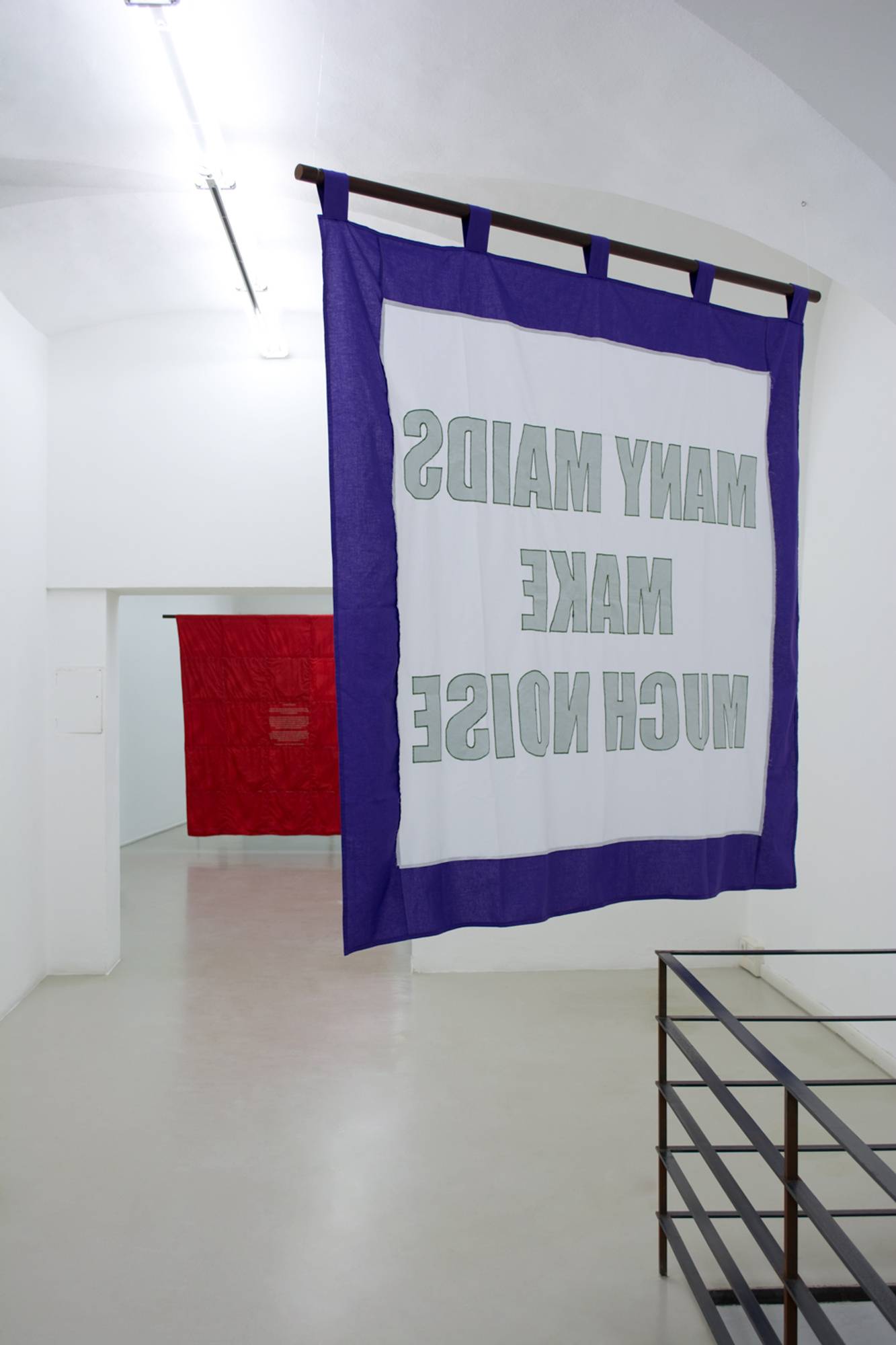 Olivia Plender, Many Maids Make Much Noise, Exhibition view at ar/ge kunst Bolzano, Foto aneres,2015