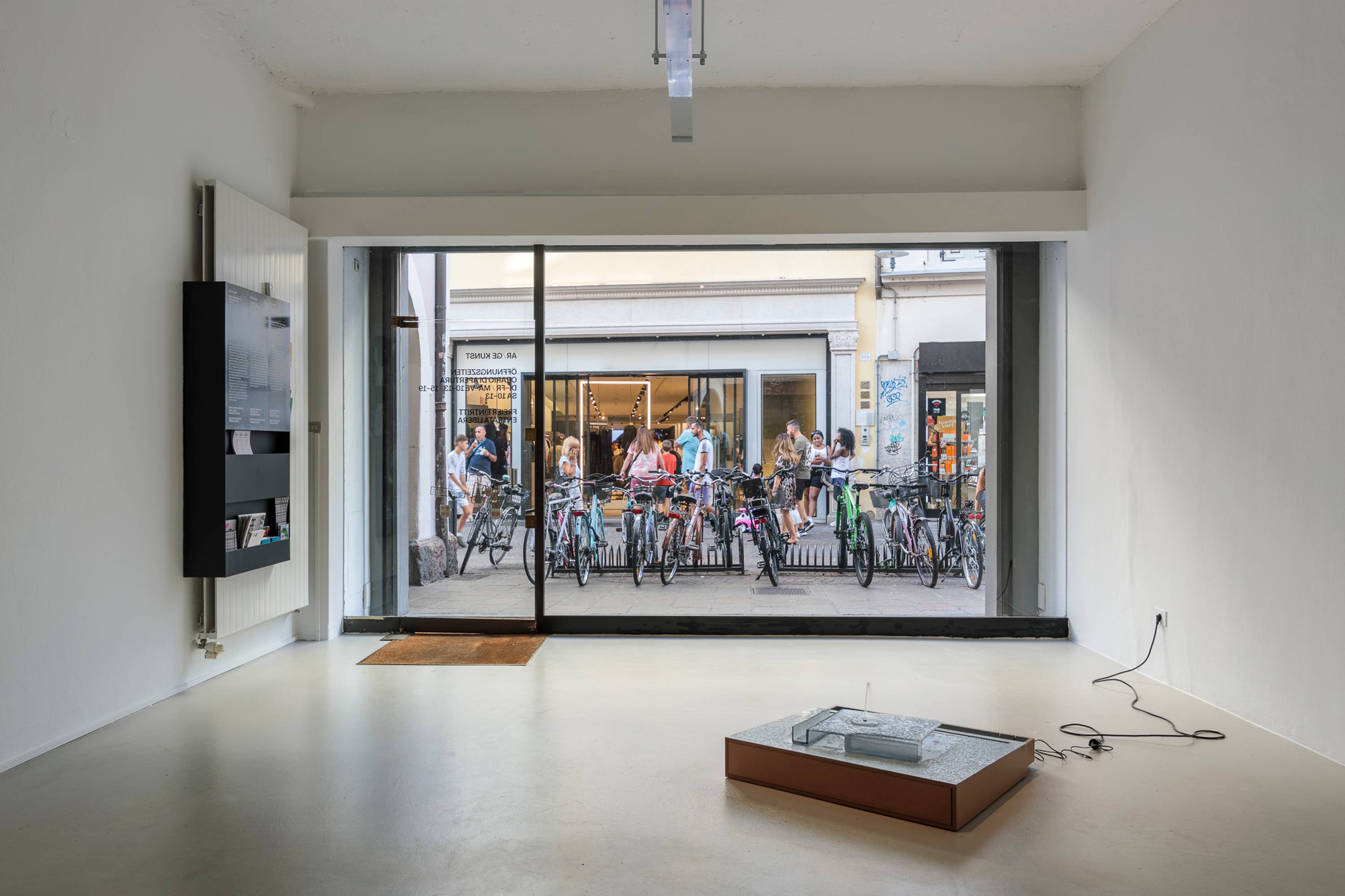 And remember that holes can move, 2023 © Tiberio Sorvillo