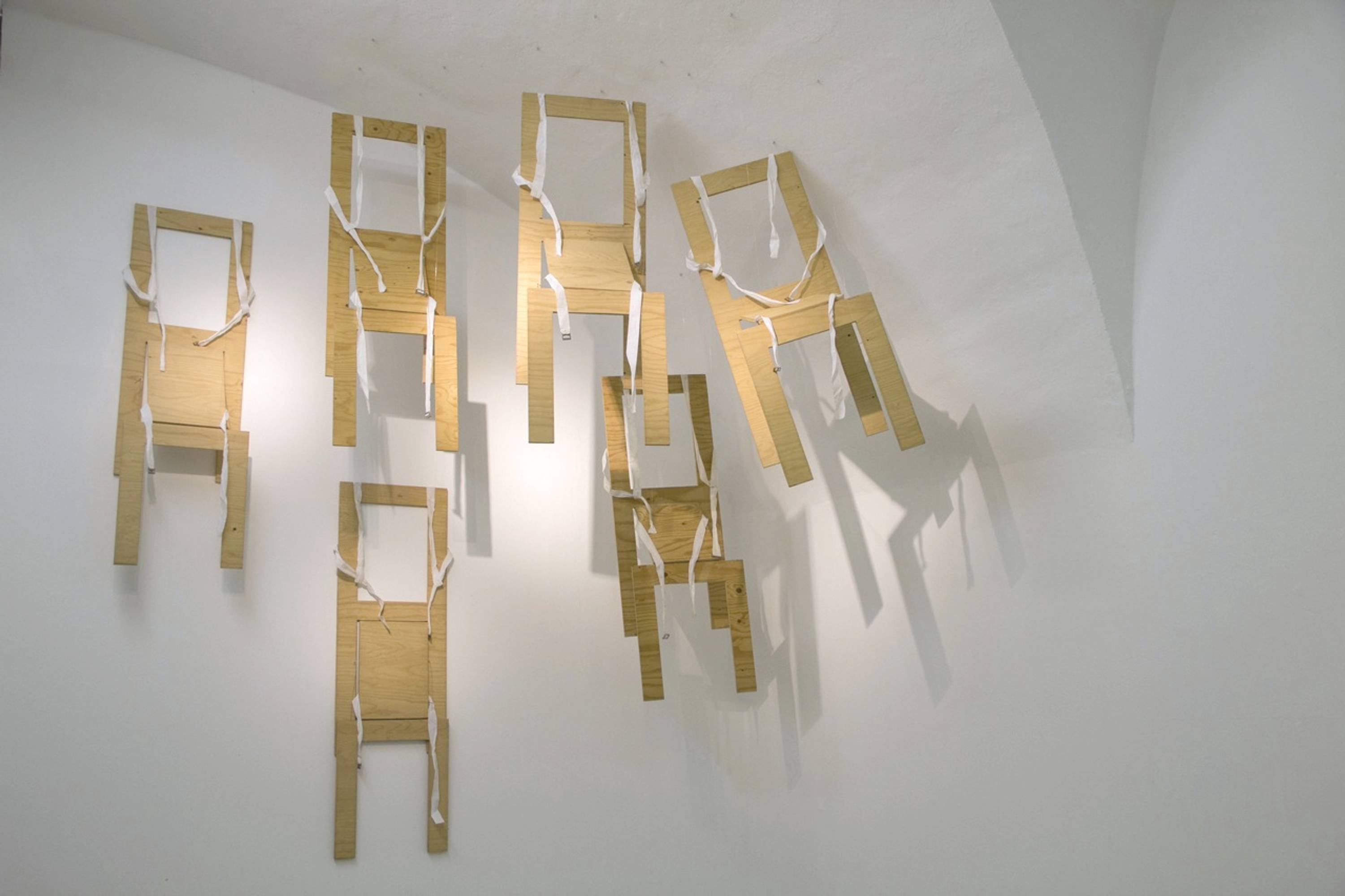 Gianni Pettena, Wearable Chairs, 1971, photo Annelie Bortolotti