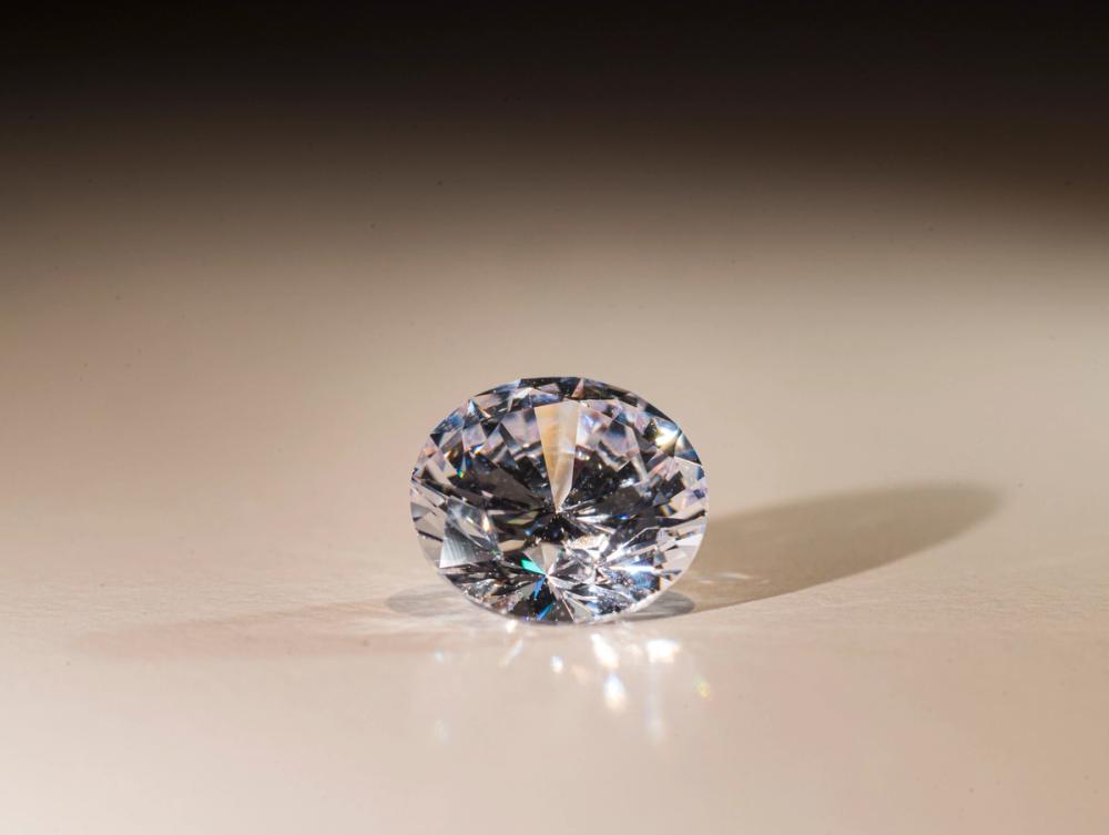 Jonathan Monk, Shine Bright Like a Diamond, 2025. (c) Tiberio Sorvillo.