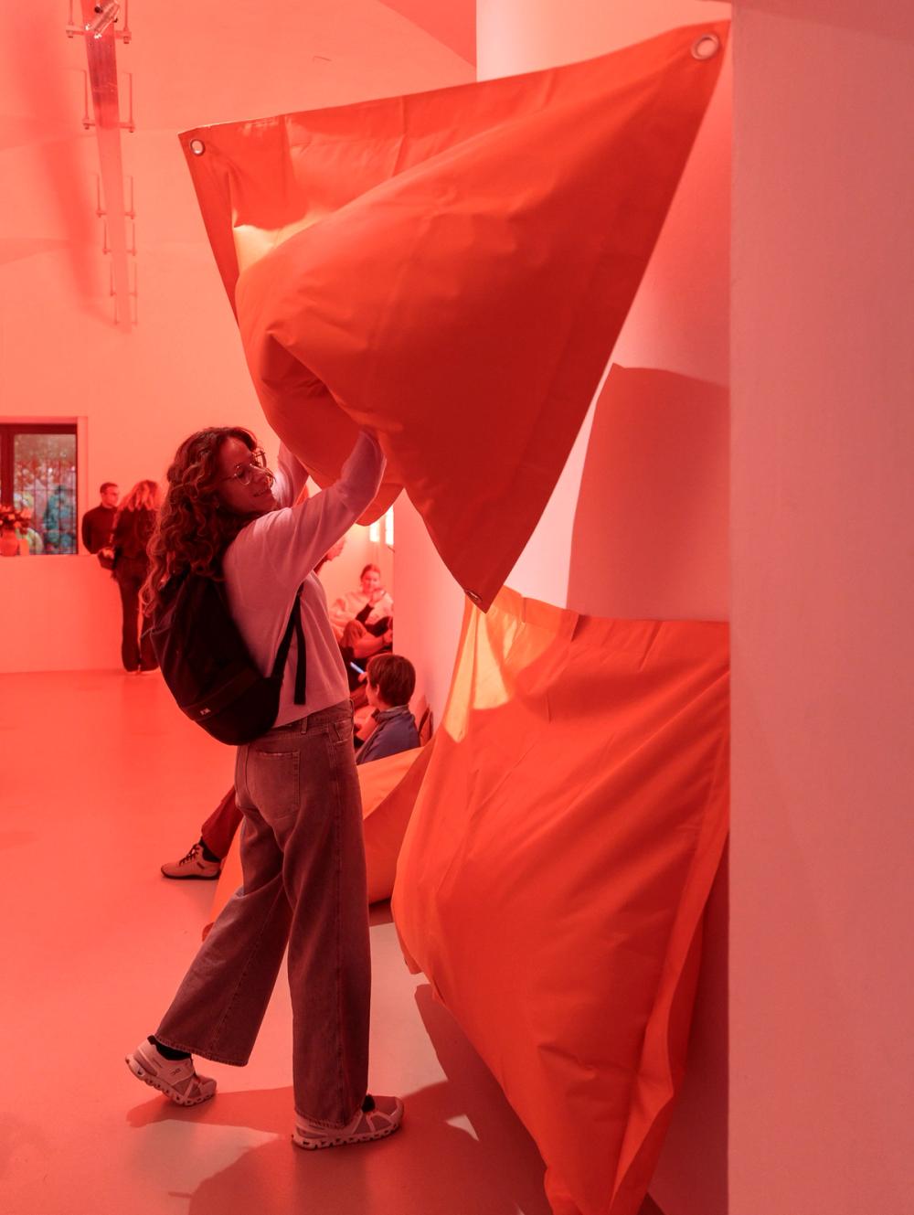 The Fluo Swan, Anna Scalfi Eghenter, exhibition view, Ar/Ge Kunst (2024), ph.Tiberio Sorvillo