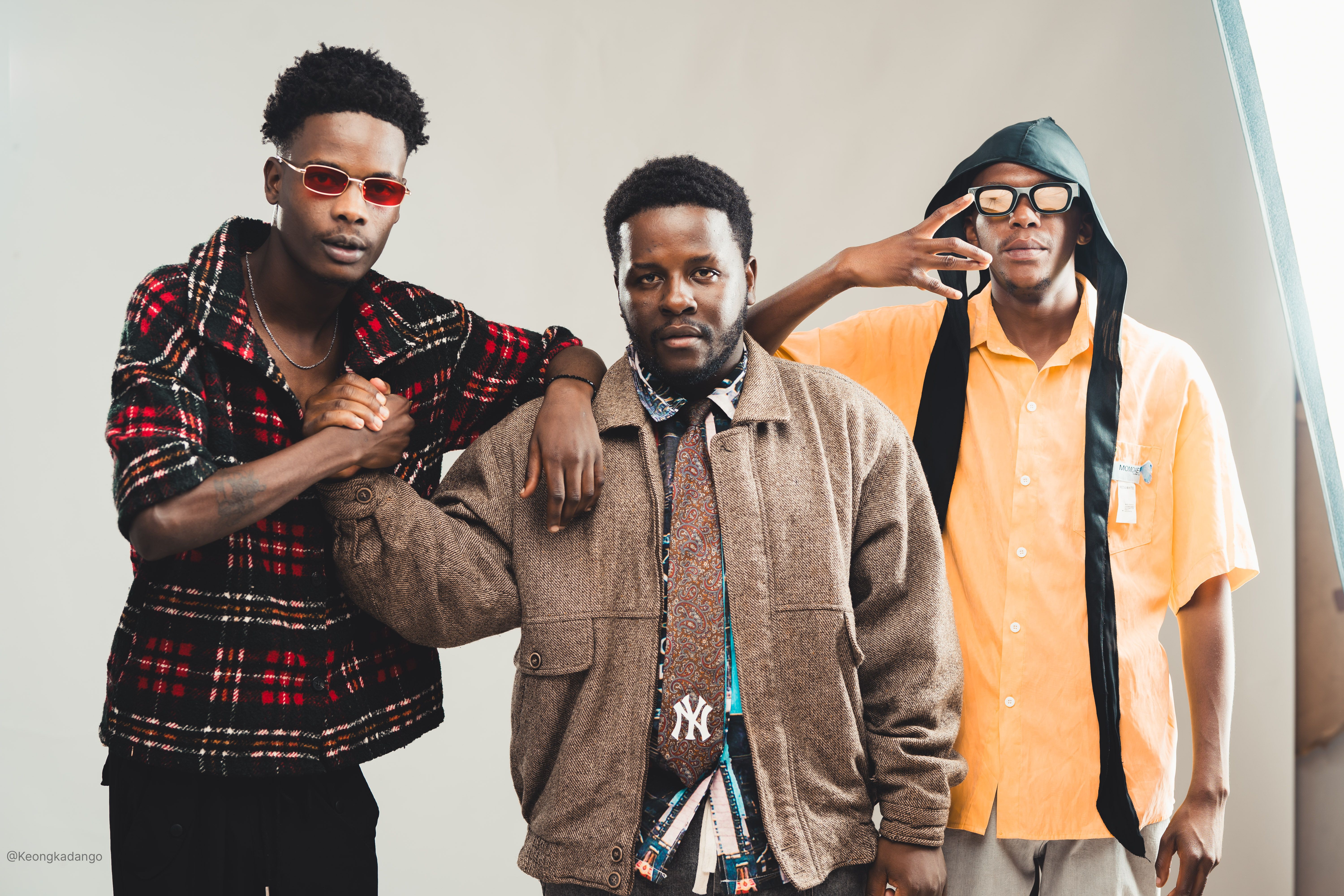 The Wave MW, Rap Trio