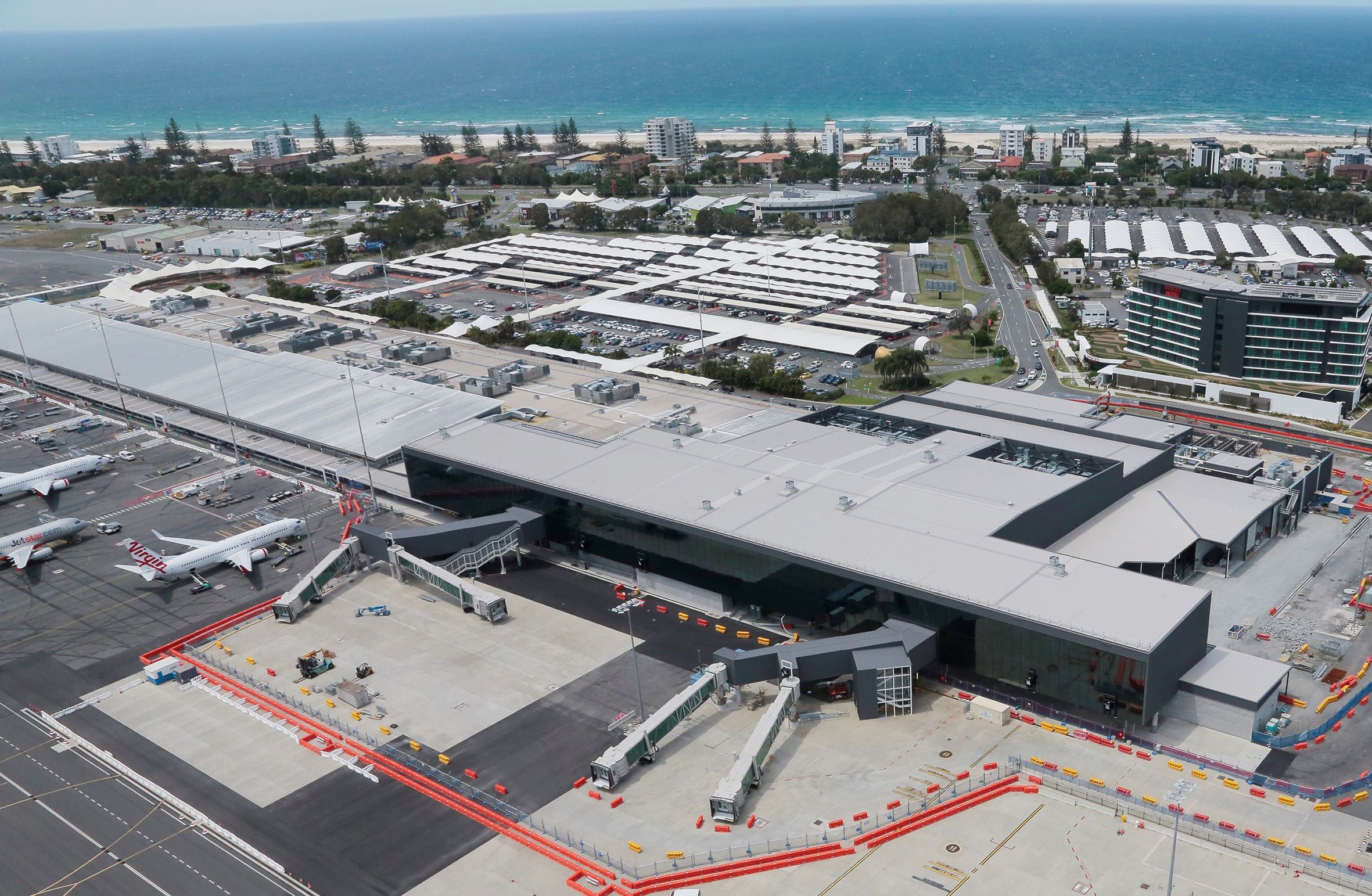 Gold Coast Airport Terminal Expansion – STRUCTAply Square Edge