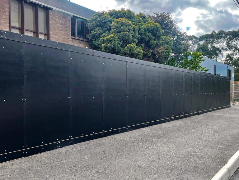 Hoarding Made Easy: Why STRUCTApanel® Black Is the Smarter Choice