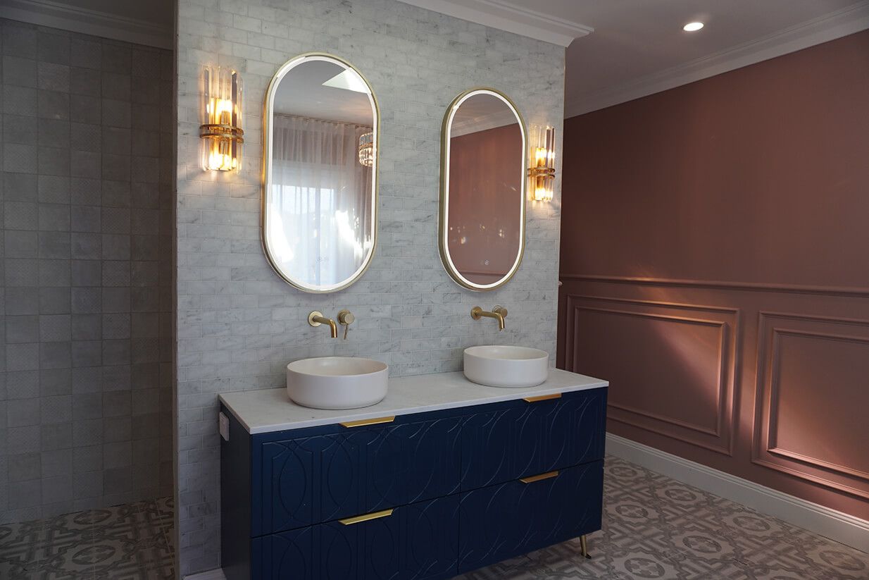 Tom and Sarah-Jane’s DIY Makeover with Porta