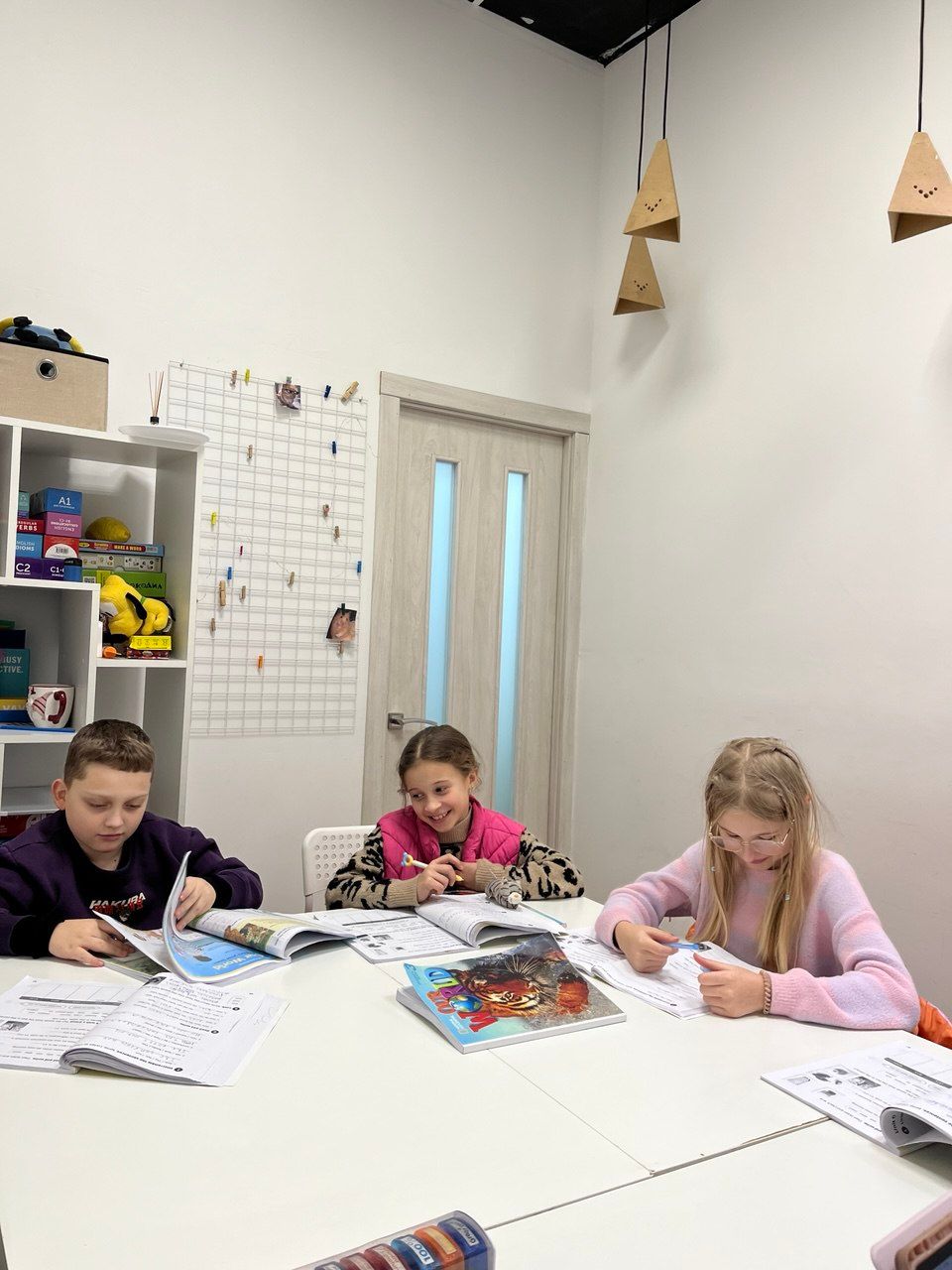 Англійська для школярів 7-12 років: [впевнений старт у майбутнє]