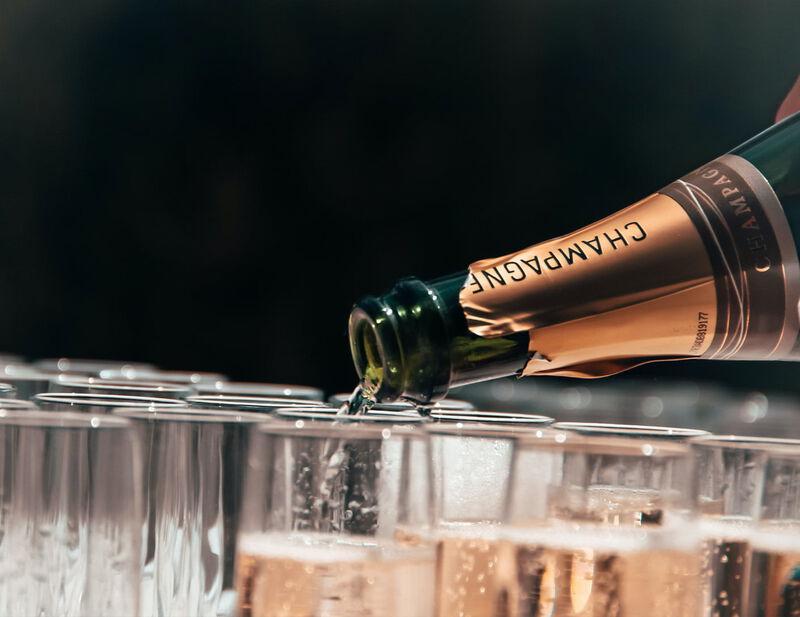 champagne_cocktails_tout_1.jpg