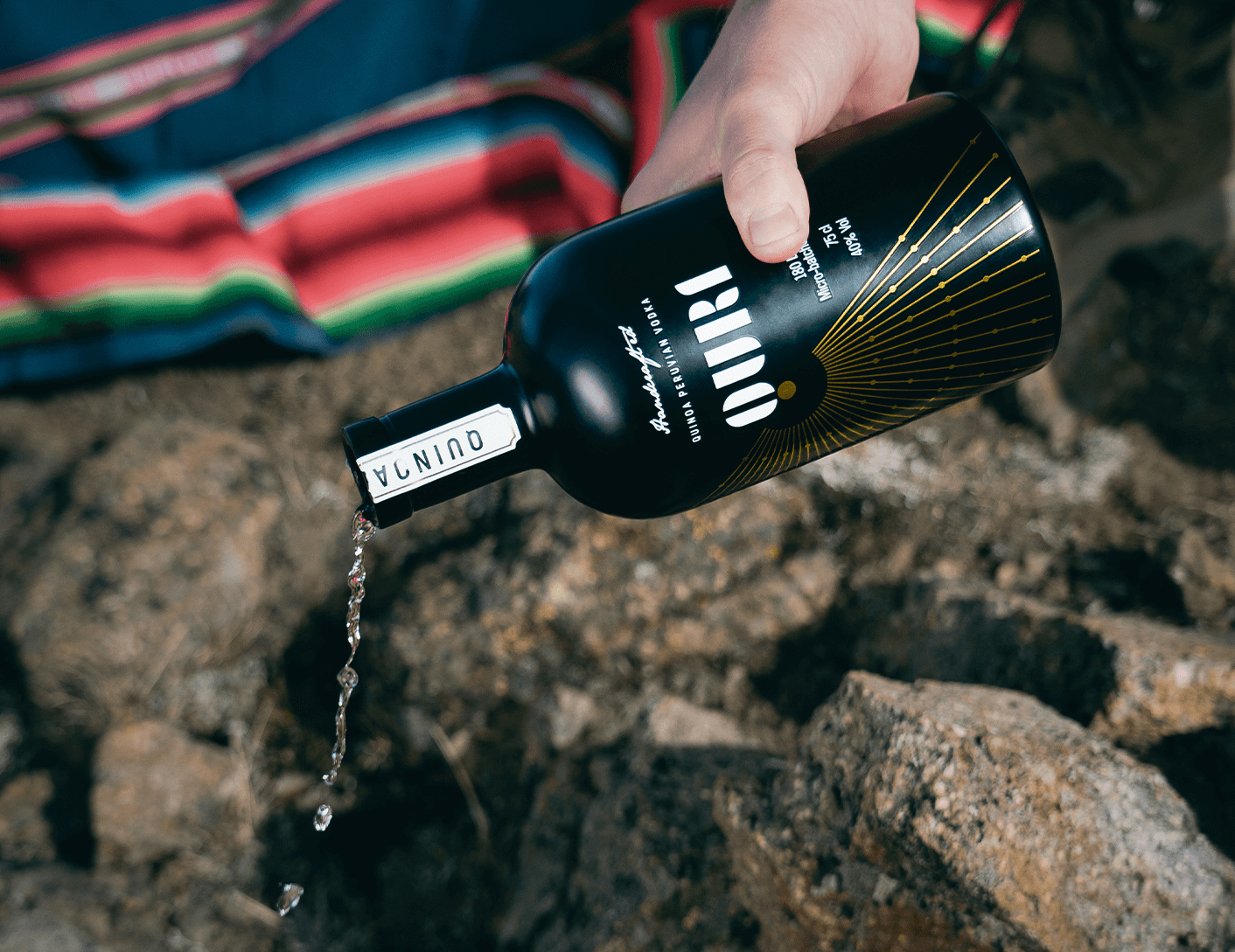 20221019_Vodka_Gift_Guide_Editorial_split-quri.png