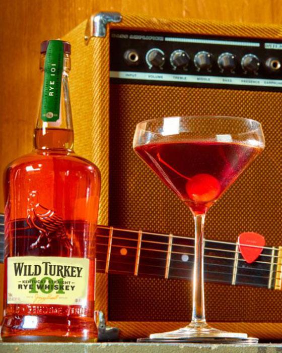 wild_turkey_101_rye_manhattan_featured_image.jpg