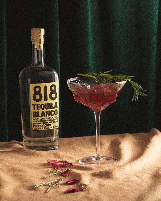 818_hibiscus_rosemary_margarita_featured_image.jpg