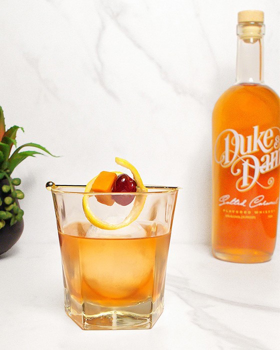 Duke Dame Caramelo Old Fashioned Featured Image.jpg