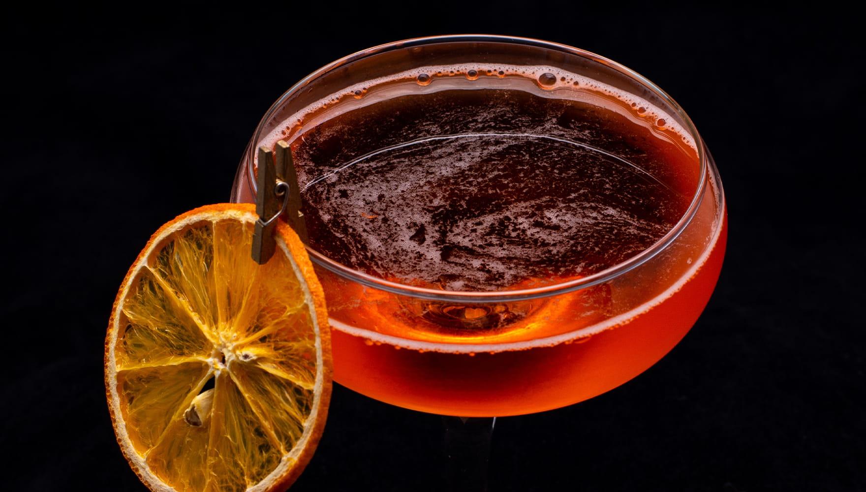 20220111_Healthier-Spirits_Editorial_Sherry-Full-Tout.jpg