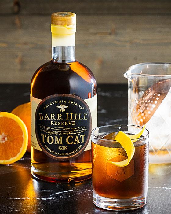 barr_hill_black_cat_negroni_featured_image.jpg