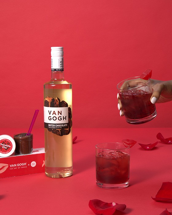 van_gogh_vodka_dutch_smootch_featured_image.jpg