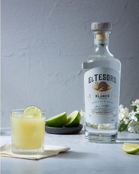 el_tesoro_elderflower_margarita_featured_image.jpg