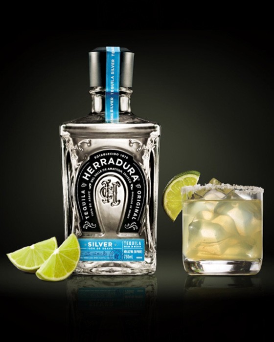 herradura_horseshoe_margarita_featured_image.jpg