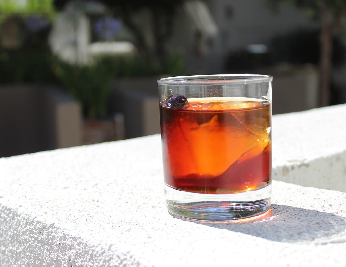 20220712_UN_Summer_Cocktails_Split__CALIENTE_NOIR_2__1_.jpg