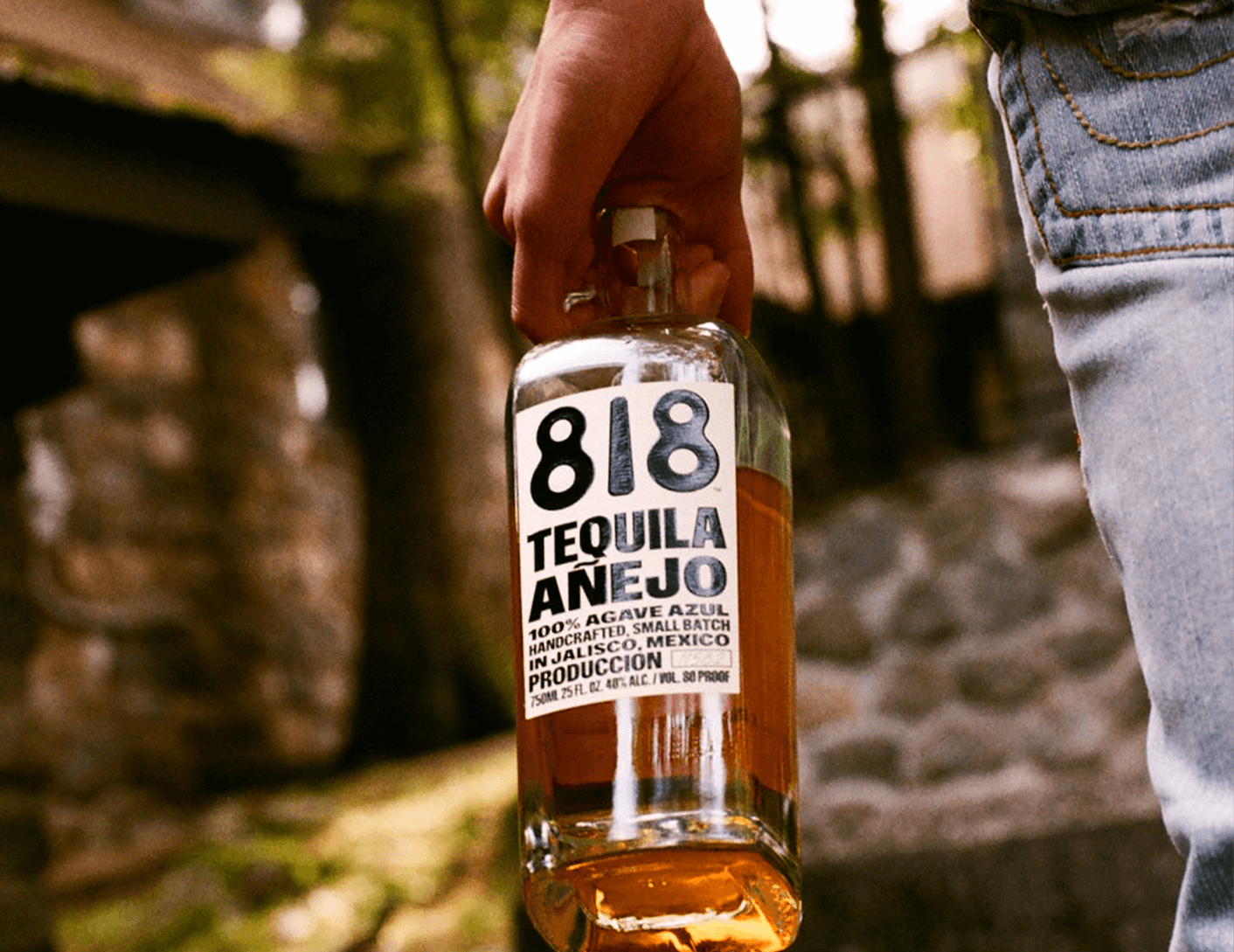20221019_celeb_spirits_guide_Editorial_split_-_818.png