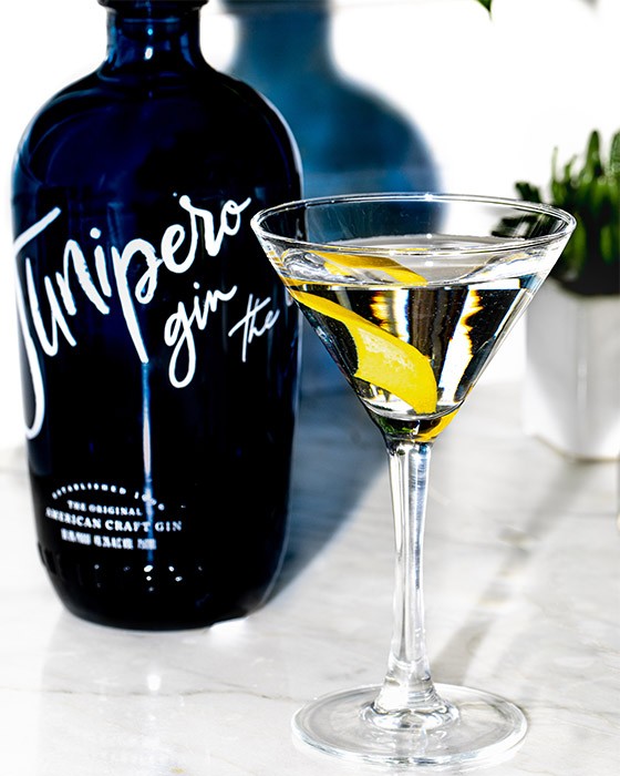 junipero_50_50_martini_featured_image.jpg