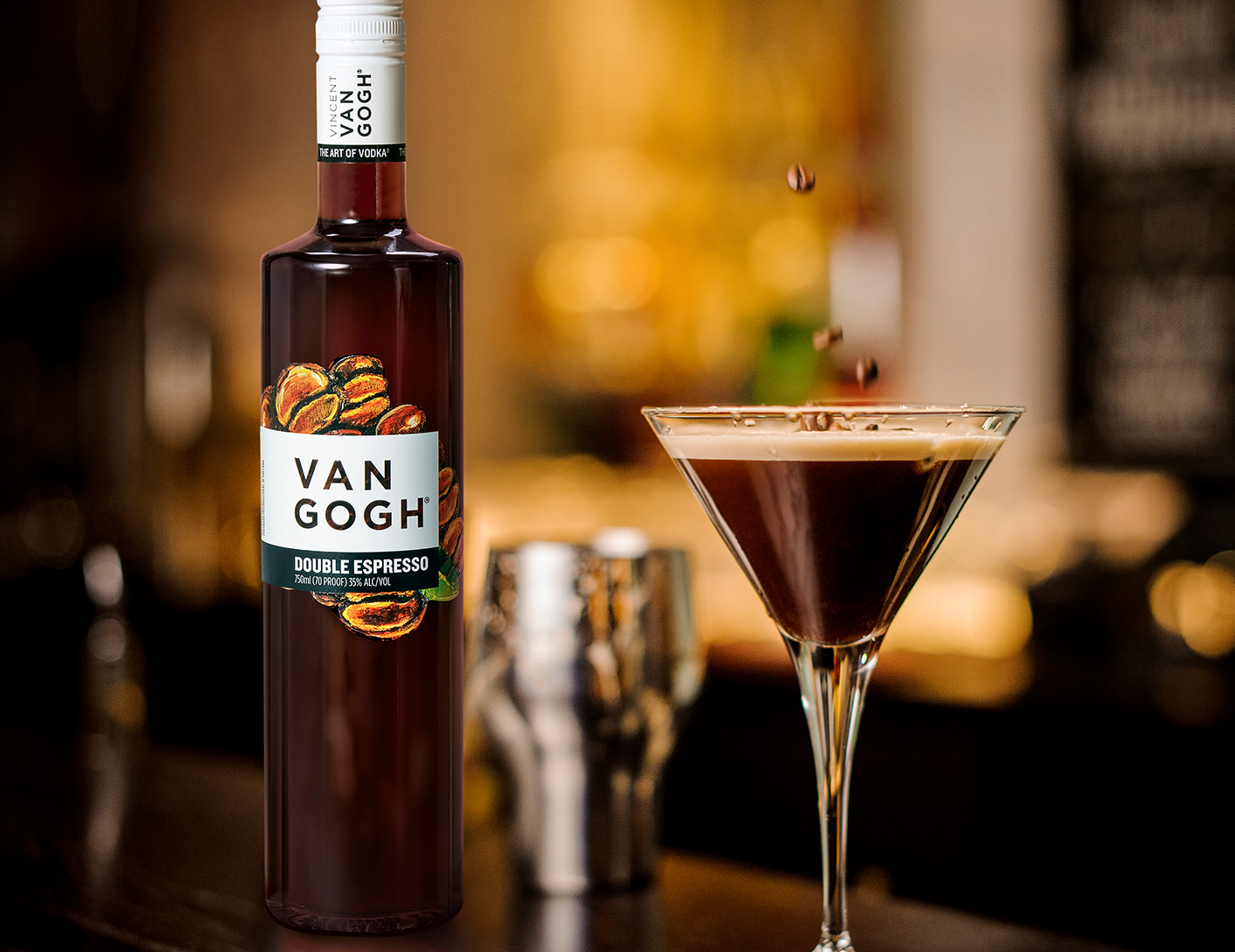 20221019_Vodka_Gift_Guide_Editorial_split-van-gogh.png