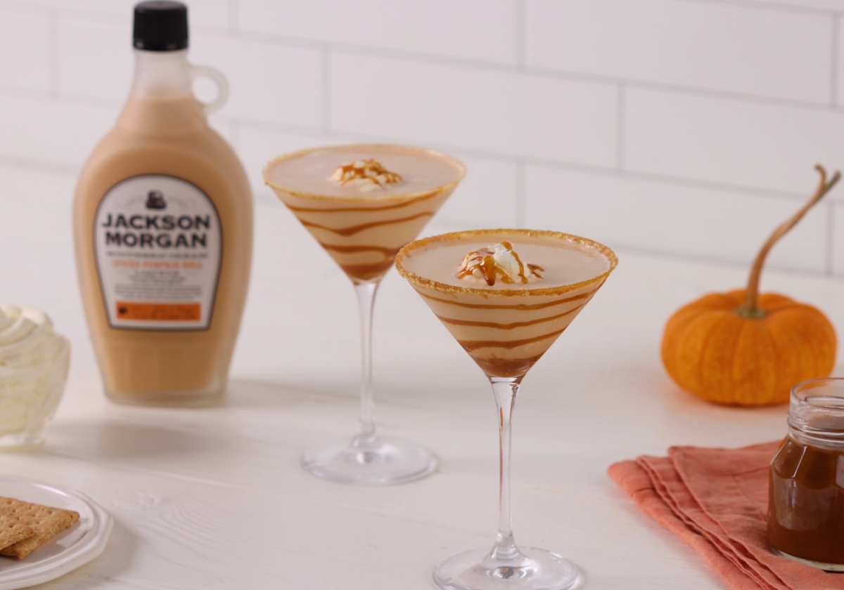 Caramel Pumpkin Pie Martini