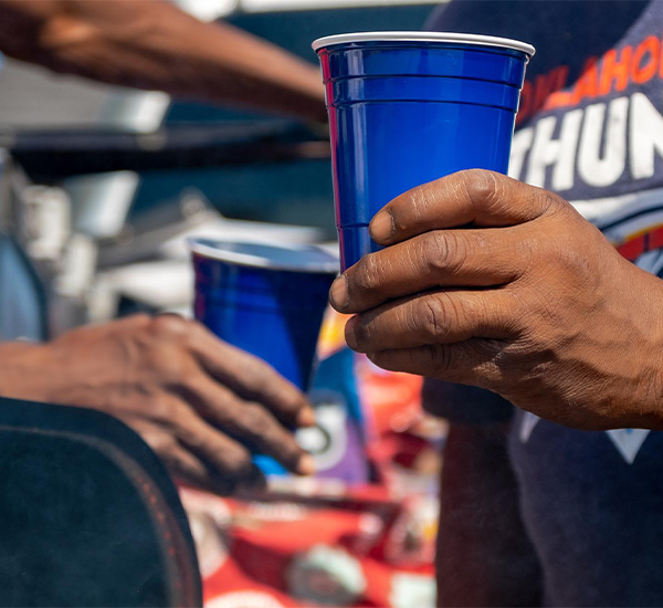 Easy Game Day Cocktails for Your Next Tailgate